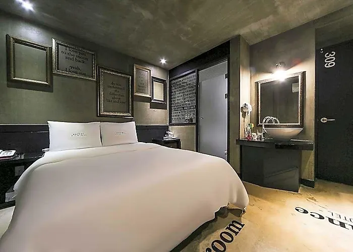 Hotel Seongbuk Piano Seúl
