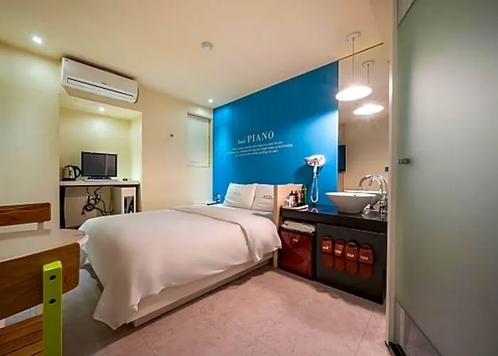 Seongbuk Piano Hotel Seúl