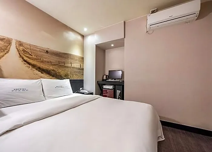 Seongbuk Piano Hotel 2*