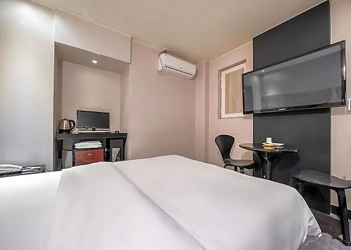 Seongbuk Piano Hotel