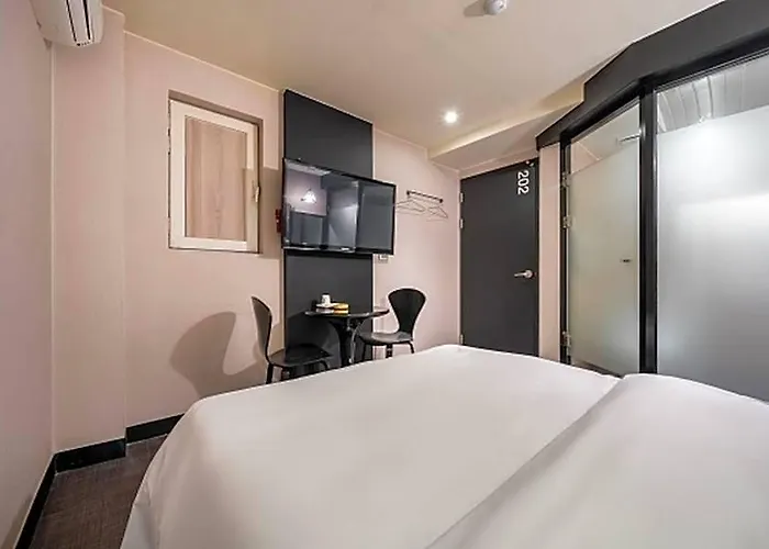 Hotel Seongbuk Piano 2*